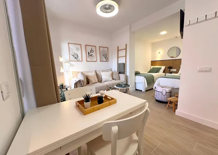 Tropicalidays Puerto Apartment *